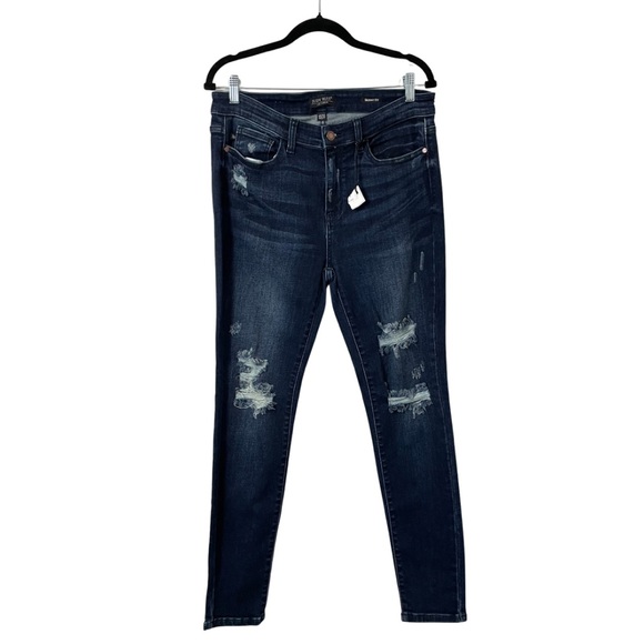 NWT Judy Blue Jeans Size 31 12 Dark Wash Distressed Skinny Fit Mid Rise Stretchy - Picture 2 of 9